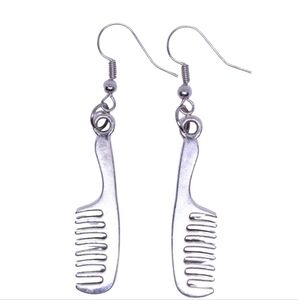 Handmade‎ comb earrings